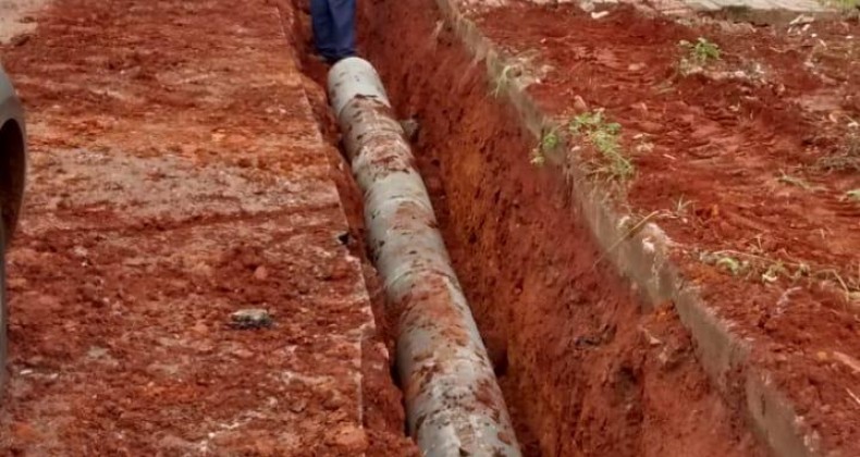 DMER – Realizada Implantação de Tubulação Pluvial
