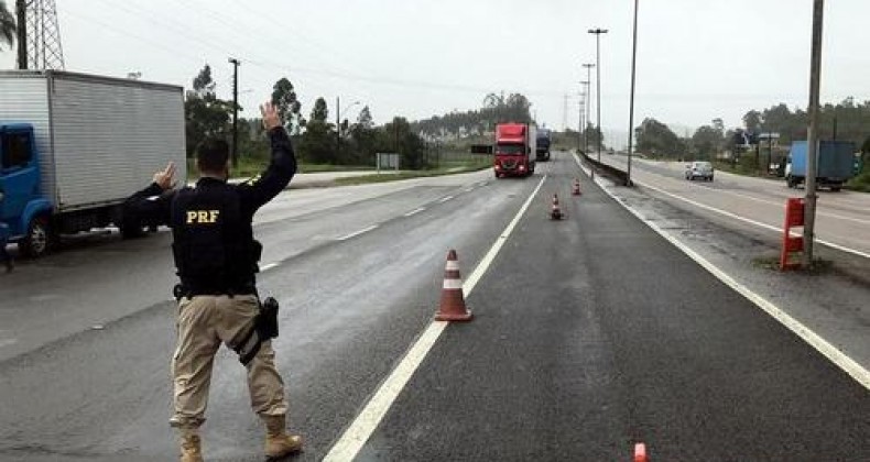 Operação Finados 2021: PRF vai redobrar fiscalização nas rodovias