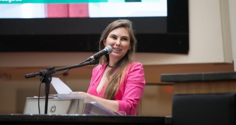 Sancionada lei que permite uso do nome afetivo de crianças em adoção