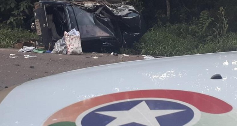 CINCO VEÍCULO SE ENVOLVERAM EM UM GRAVE ACIDENTE NA BR-282