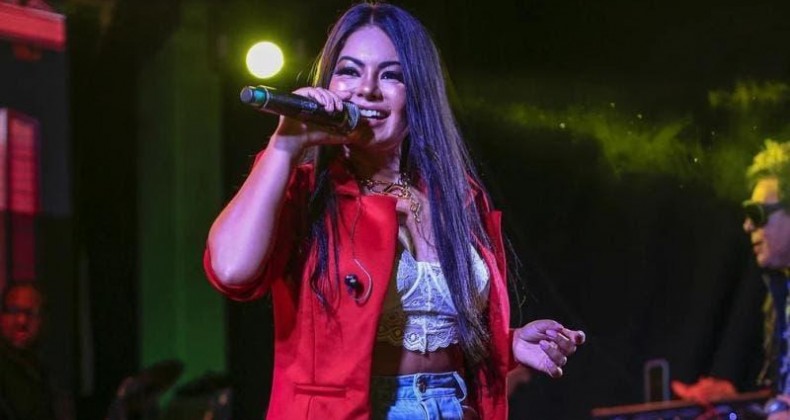 Morre Paulinha Abelha, vocalista do Calcinha Preta, aos 43 anos