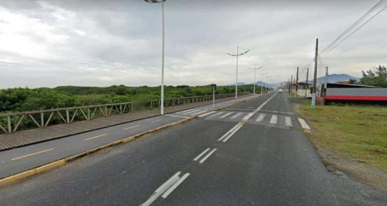 Mulher é estuprada e abandonada desacordada em praia de Navegantes