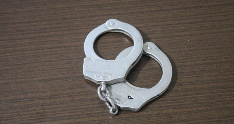 PAI É PRESO POR DEVER MAIS DE R$ 2 MIL DE PENSÃO AO FILHO EM PINHALZINHO