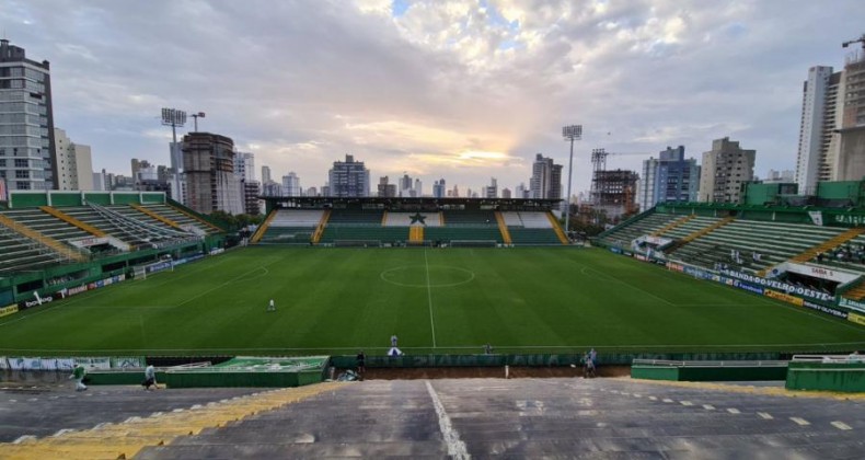 Chapecoense inicia preparação para jogo decisivo contra o Concórdia