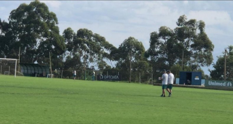 Gilson Kleina comanda primeiro treinamento após retorno a Chapecoense