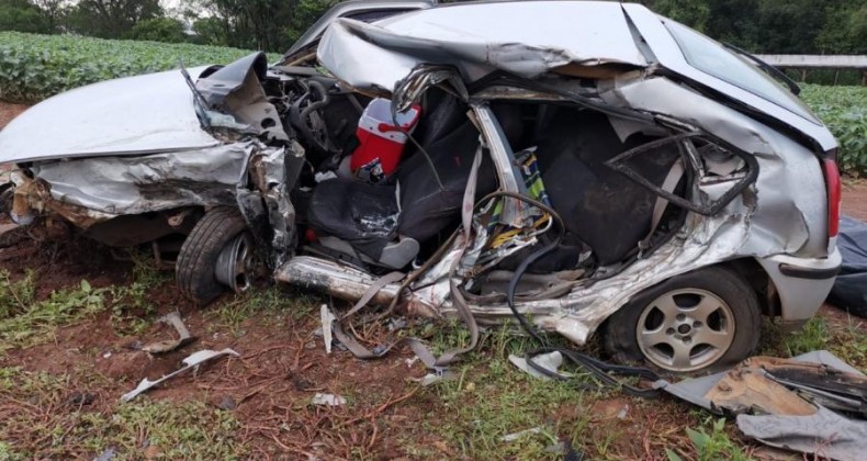 Jovem sem habilitação morre após colisão frontal em Descanso