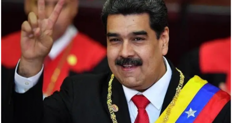 Para isolar Rússia, EUA estuda comprar petróleo da Venezuela