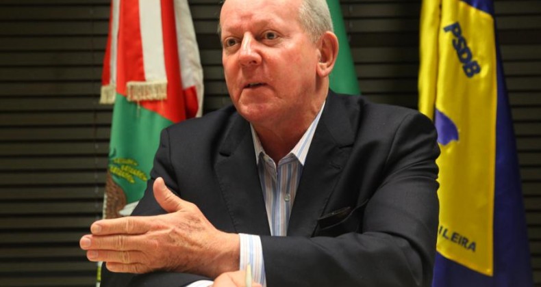 Deputado Marcos Vieira é internado com obstrução intestinal
