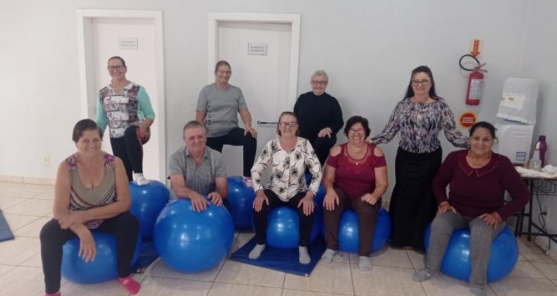 Nova Erechim oferece aula de Pilates para terceira idade