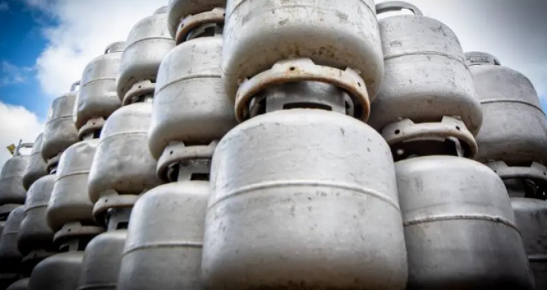 Redução de 5% no preço do botijão de gás não chega ao consumidor em SC