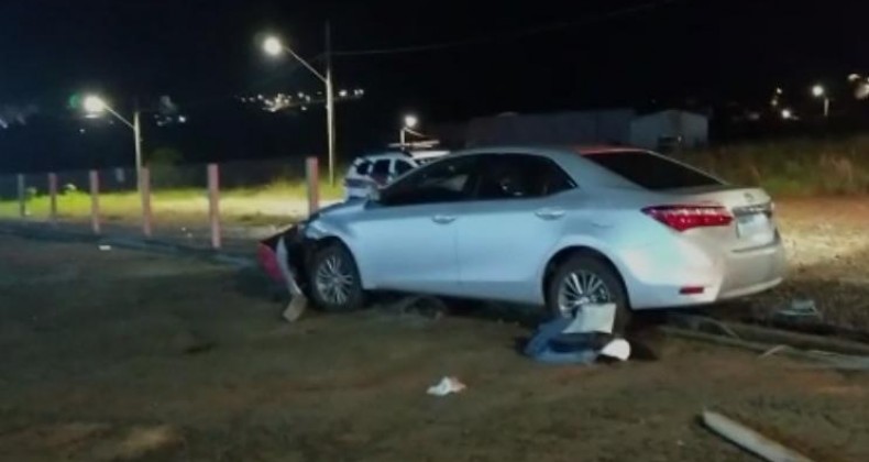 BANDIDOS ROUBAM AUTOMÓVEL, FOGEM E SE DÃO MAL EM PINHALZINHO