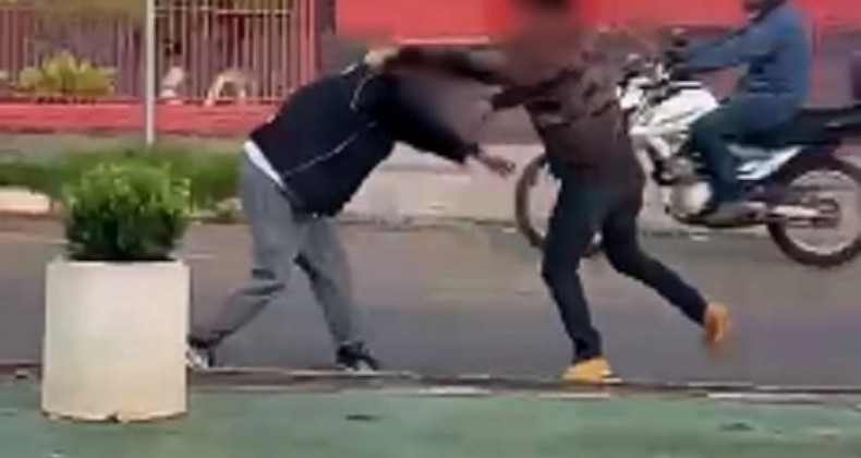 DESENTENDIMENTO OCASIONA LUTA CORPORAL EM AVENIDA DE PINHALZINHO