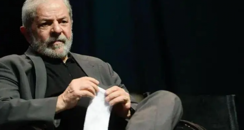 Mentalidade de quem fez a reforma trabalhista é escravocrata, diz Lula