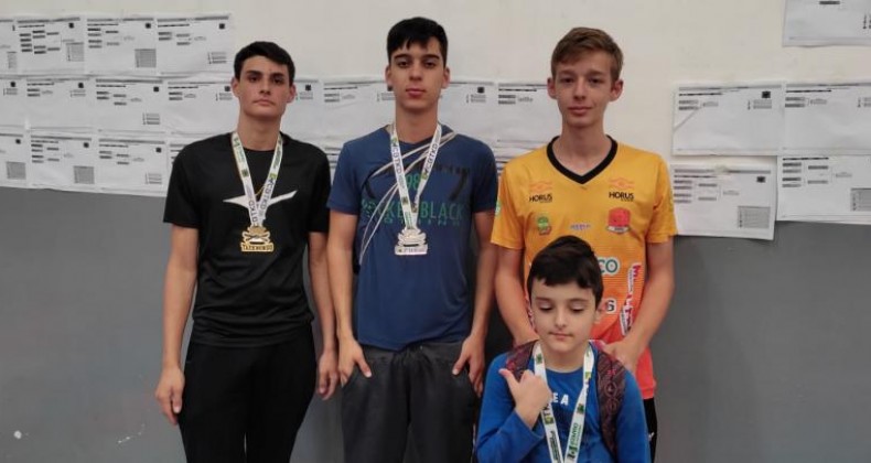 Taekwondo novaerechinense brilha no Campeonato Catarinense em Chapecó.