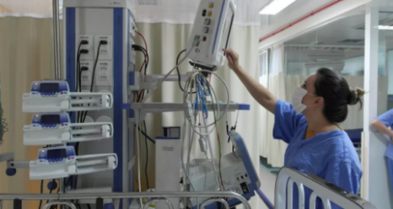 Médicos emitiram alerta antes de crise nas UTIs de SC