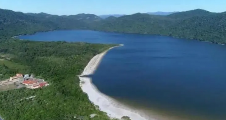 Número de praias de SC com selo Bandeira Azul deve aumentar para 18