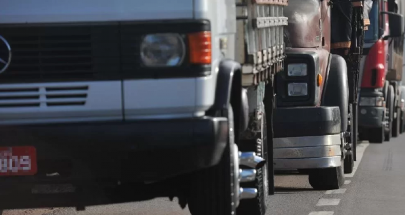 CAMINHONEIROS VÃO RECEBER PARCELAS DO AUXÍLIO A PARTIR DE 9 DE AGOSTO