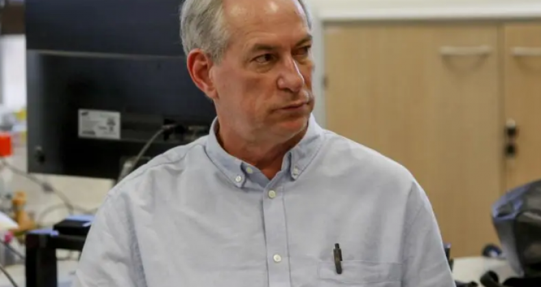 Ciro Gomes tem candidatura confirmada em convenção do PDT