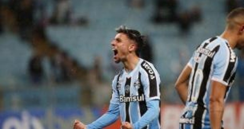Grêmio goleia Operário-PR na Arena e retoma vice-liderança da Série B
