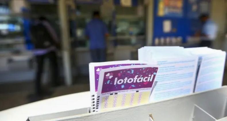 Lotofácil paga mais de R$ 344 mil para aposta de SC