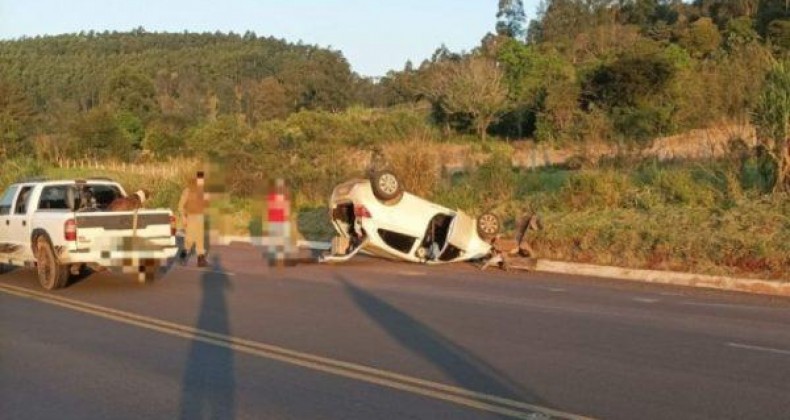 Motorista foge depois de causar acidente na BR 282