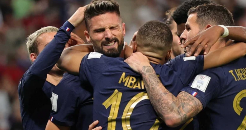 Atual campeã, França mostra força ao golear a Austrália