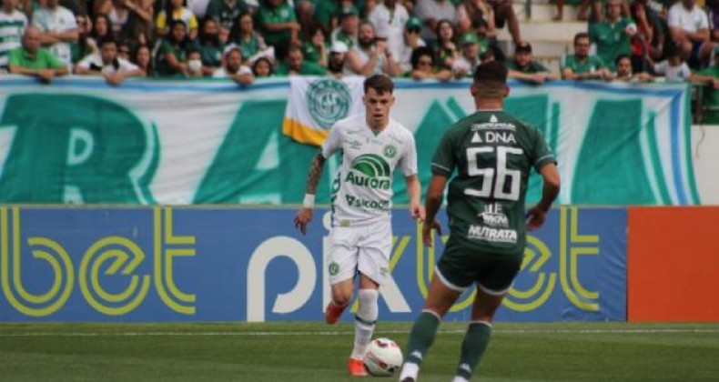 Chapecoense perde para o Guarani por 1 a 0 no último jogo da Série B