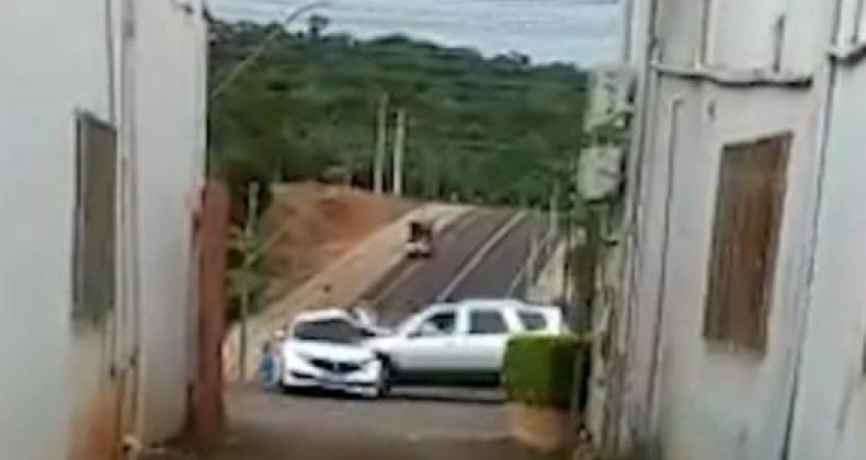Pai filma filho e flagra momento exato de acidente com três mortes