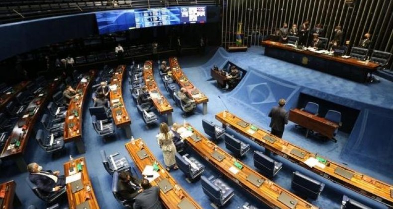 Congresso aprova orçamento de 2023 com Bolsa Família de R$ 600