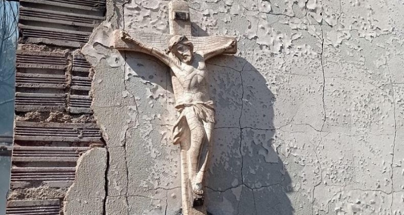 Um verdadeiro milagre, imagem de Jesus resiste a chamas em Nova Erechim