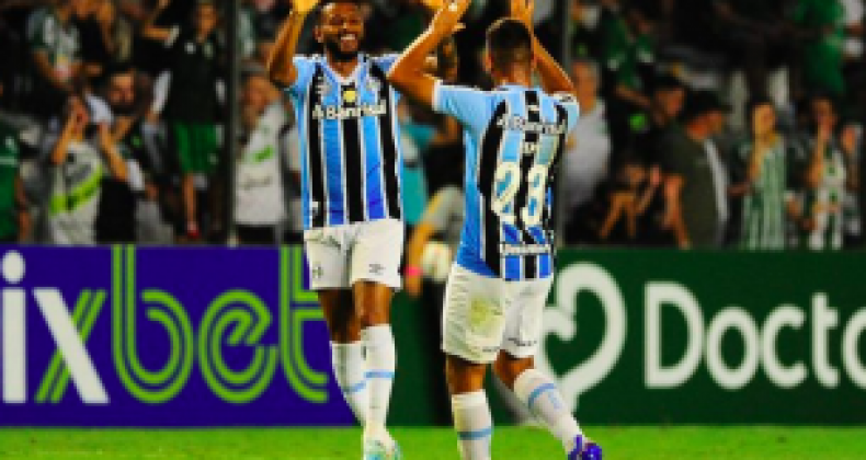Grêmio vence o Juventude e amplia vantagem na liderança do Gauchão