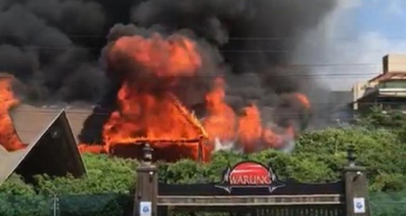 Incêndio destrói beach club Warung, na Praia Brava, em Itajaí