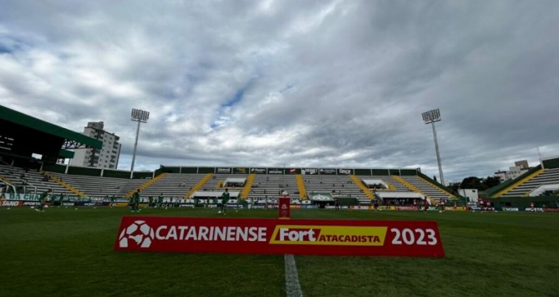 Federação define datas e horários das quartas de final do Catarinense
