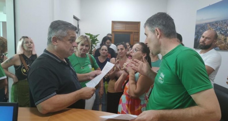 Greve dos Servidores Municipais de Chapecó continua na quarta-feira