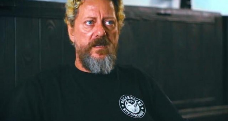 Morre Canisso, baixista da banda Raimundos, aos 57 anos