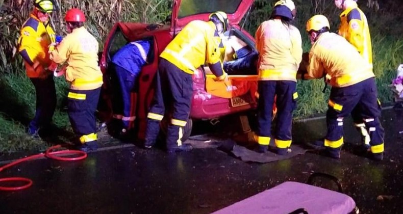 Acidente na SC-157 mata jovem e deixa feridos em Cordilheira Alta.