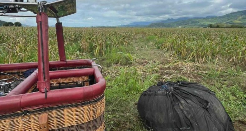 Balão ocupado por 9 pessoas cai na divisa de SC com o RS