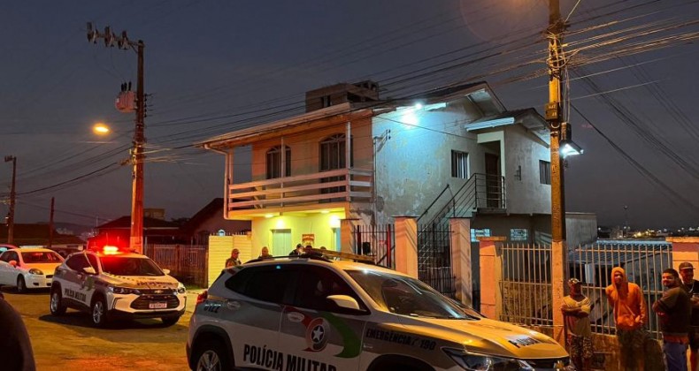 Dono de bar é esfaqueado dentro do próprio estabelecimento em Lages