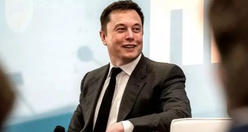 Saiba qual bilionário desbancou Elon Musk como mais rico do mundo